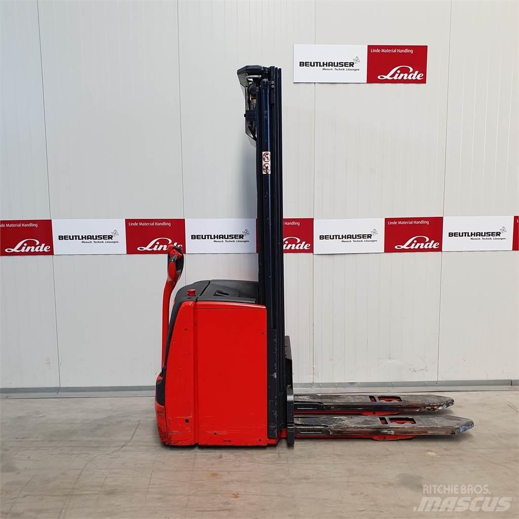 Linde L16i Pedestrian stacker