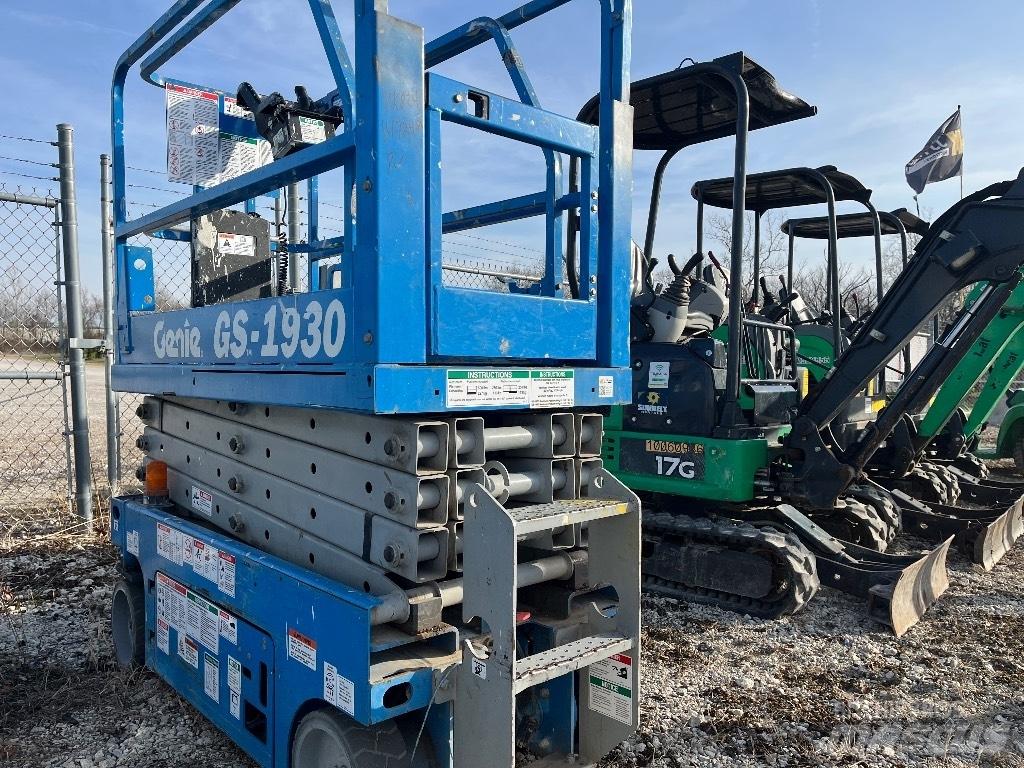 Genie GS 1930 Scissor lifts