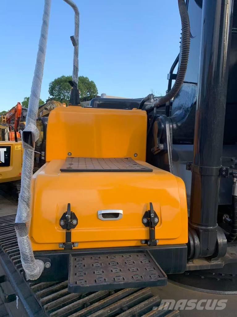 Hyundai R350LVS Crawler excavators