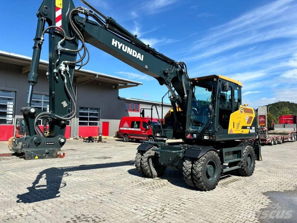 Hyundai HW160A Wheeled excavators