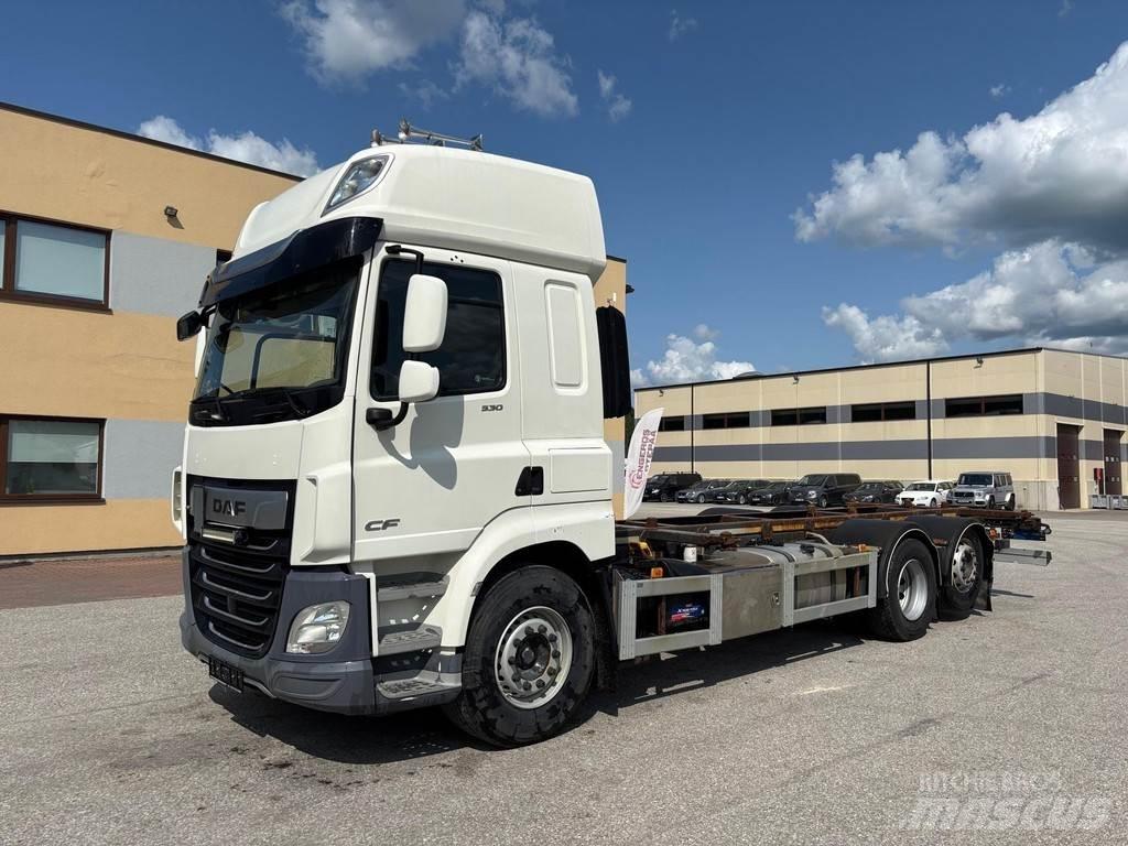 DAF CF 530 6x2 + BDF Container trucks