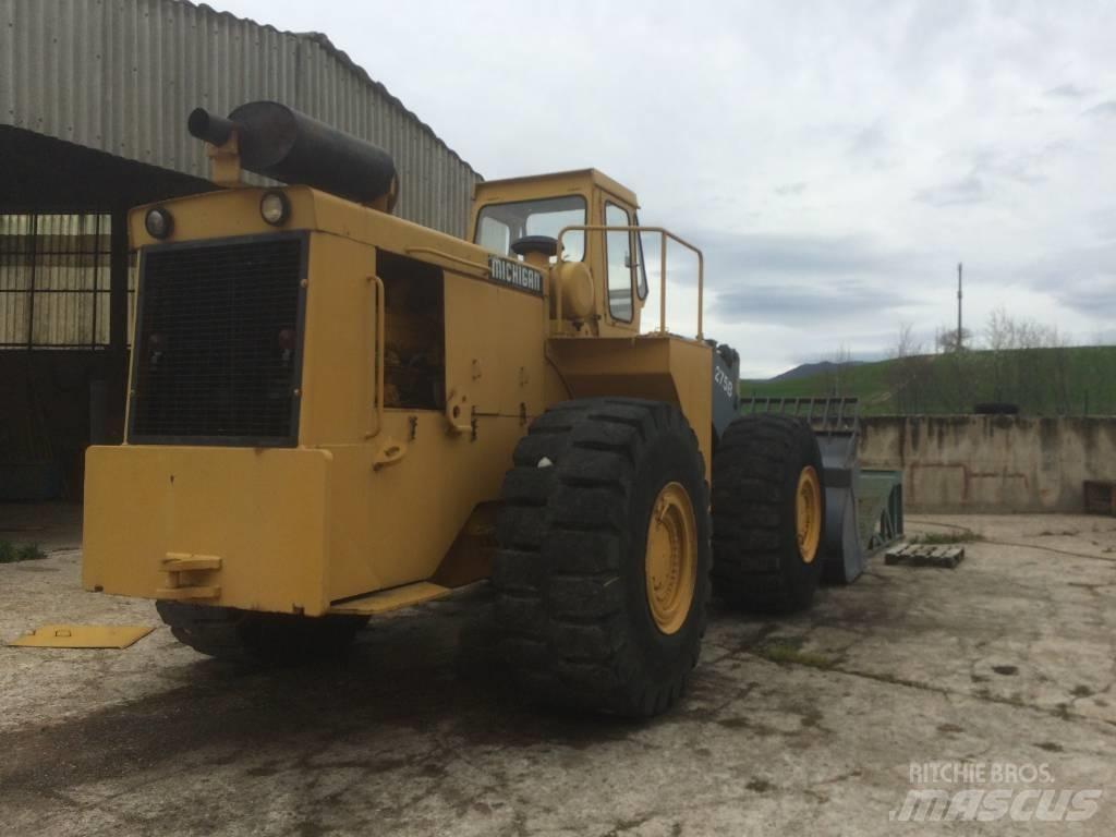 Michigan 275B Wheel loaders