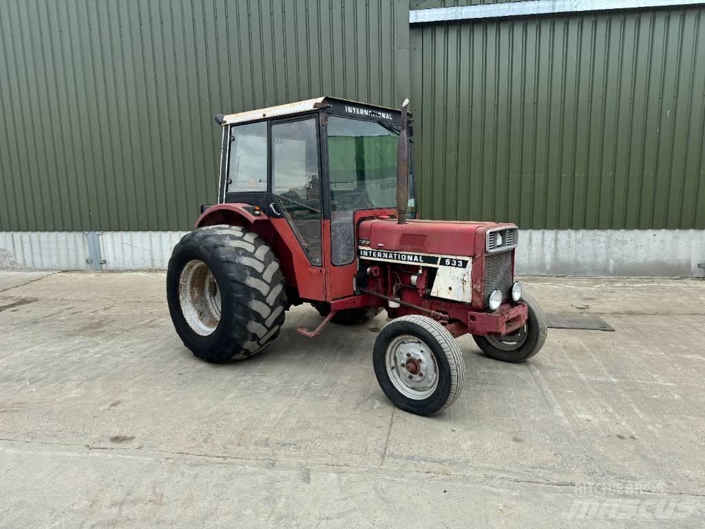 International 533 Tractors