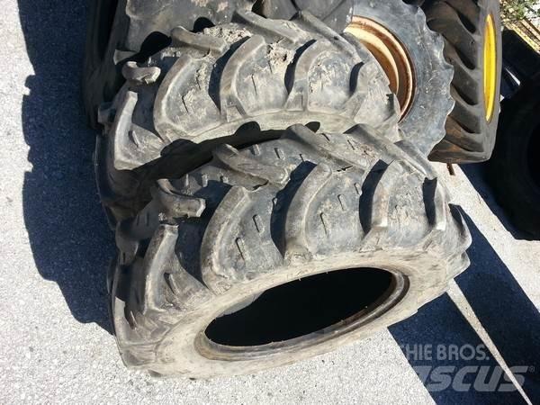  Pneus 280/70R18 Tyres, wheels and rims