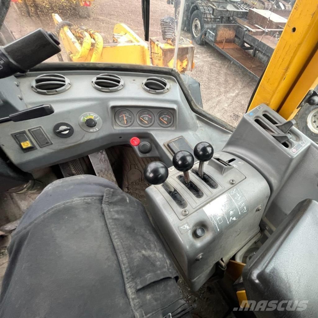 Volvo L 120 C Wheel loaders