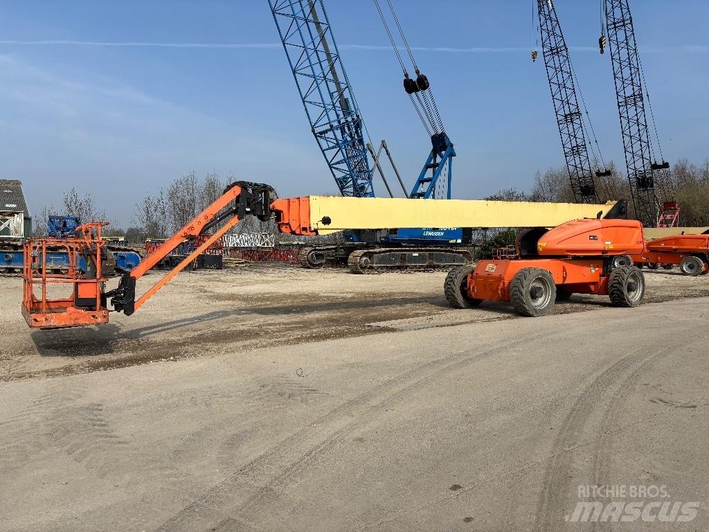 JLG 1350 SJP Telescopic boom lifts