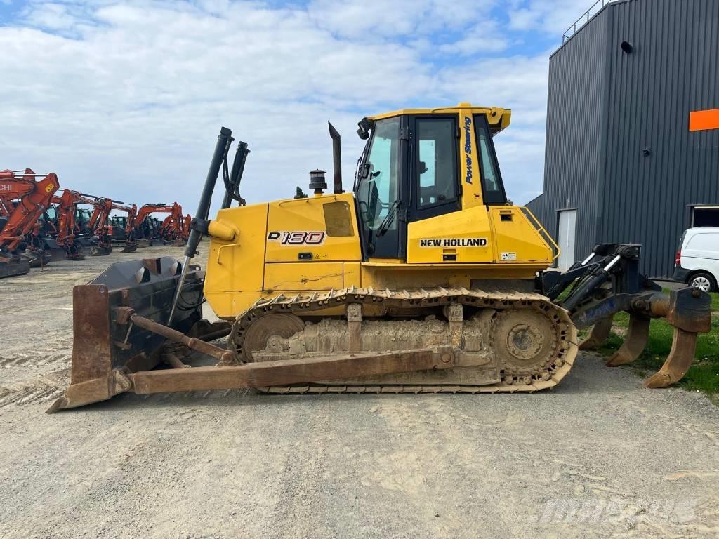 New Holland D180 Crawler dozers