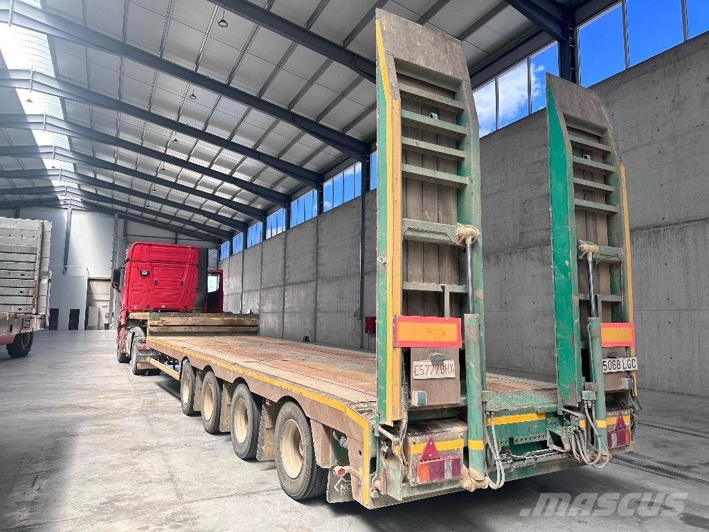 Nooteboom MC0-58-04 Low loader-semi-trailers
