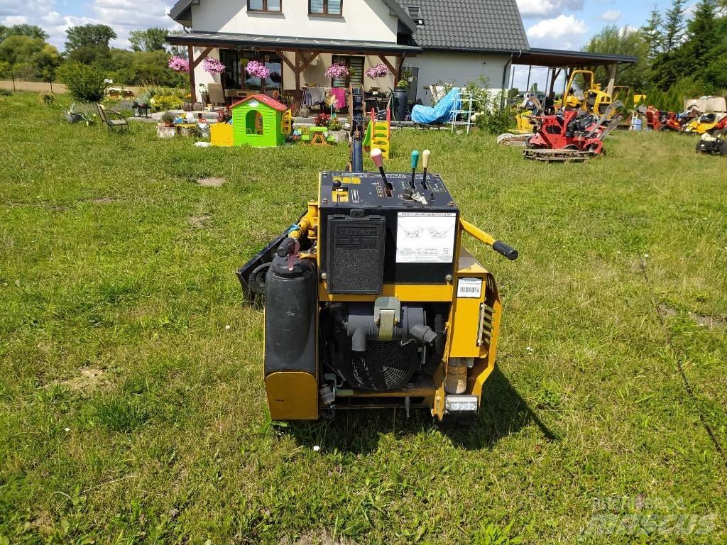 Vermeer RTX250 Trenchers