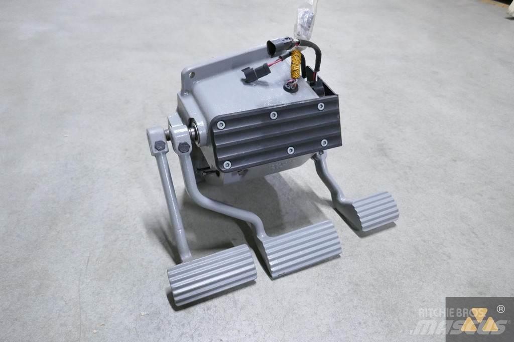 CAT 222-6026 Other components