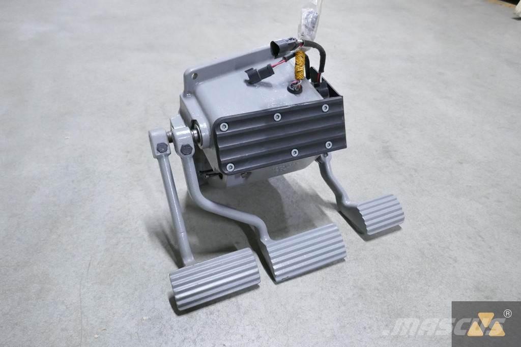 CAT 222-6026 Other components