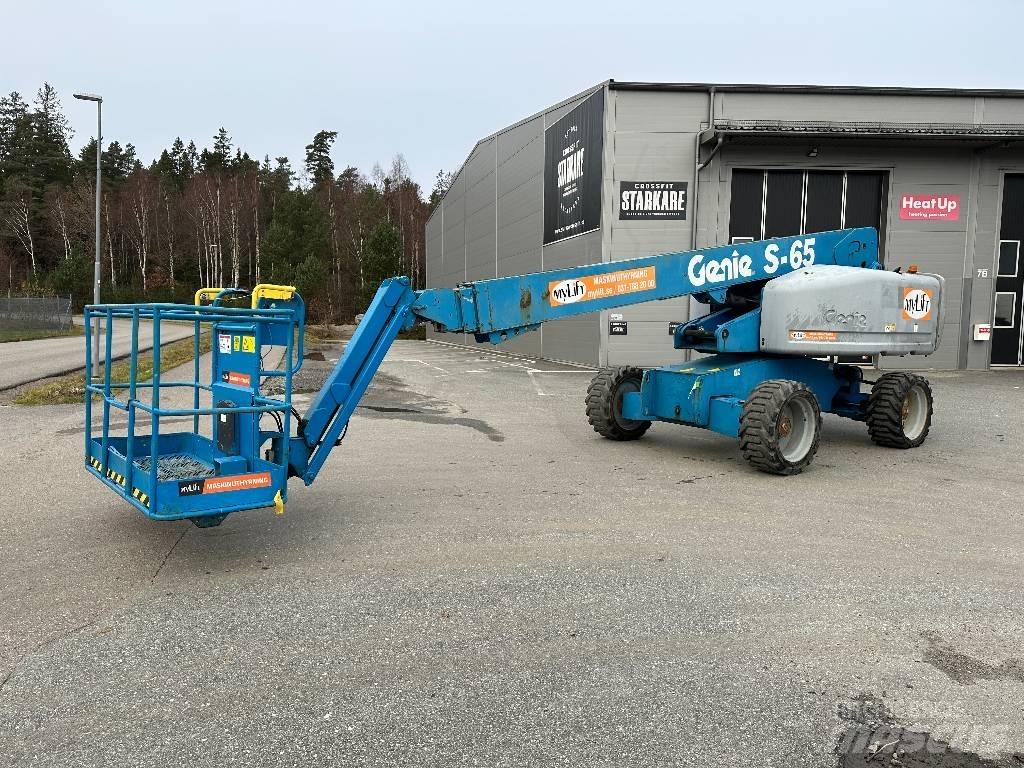Genie S 65 Articulated boom lifts