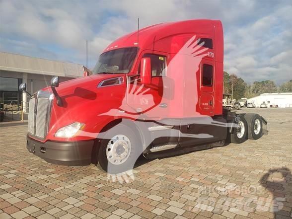 Kenworth T680 Prime Movers