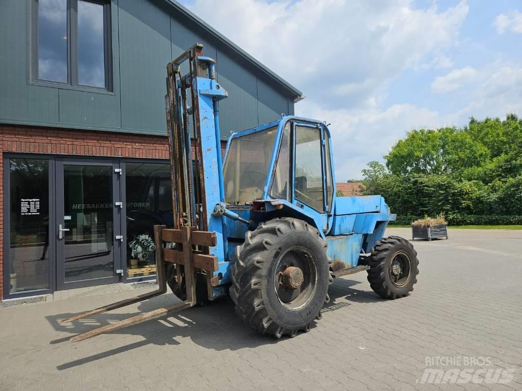 Manitou M430CP Diesel trucks