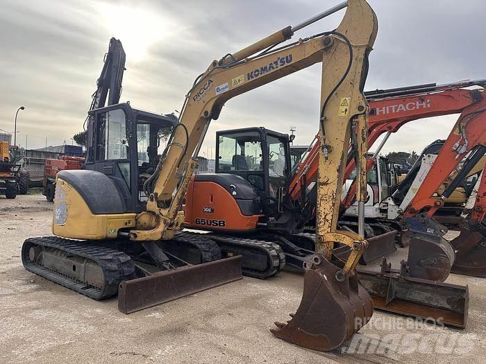 Komatsu PC30 Mini excavators < 7t (Mini diggers)