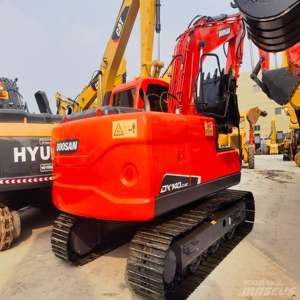 Doosan DX140LC-9C Crawler excavators