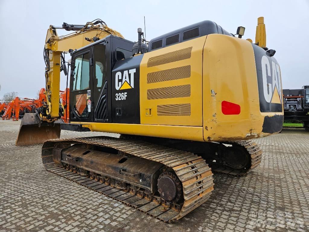 CAT 326 F L Crawler excavators