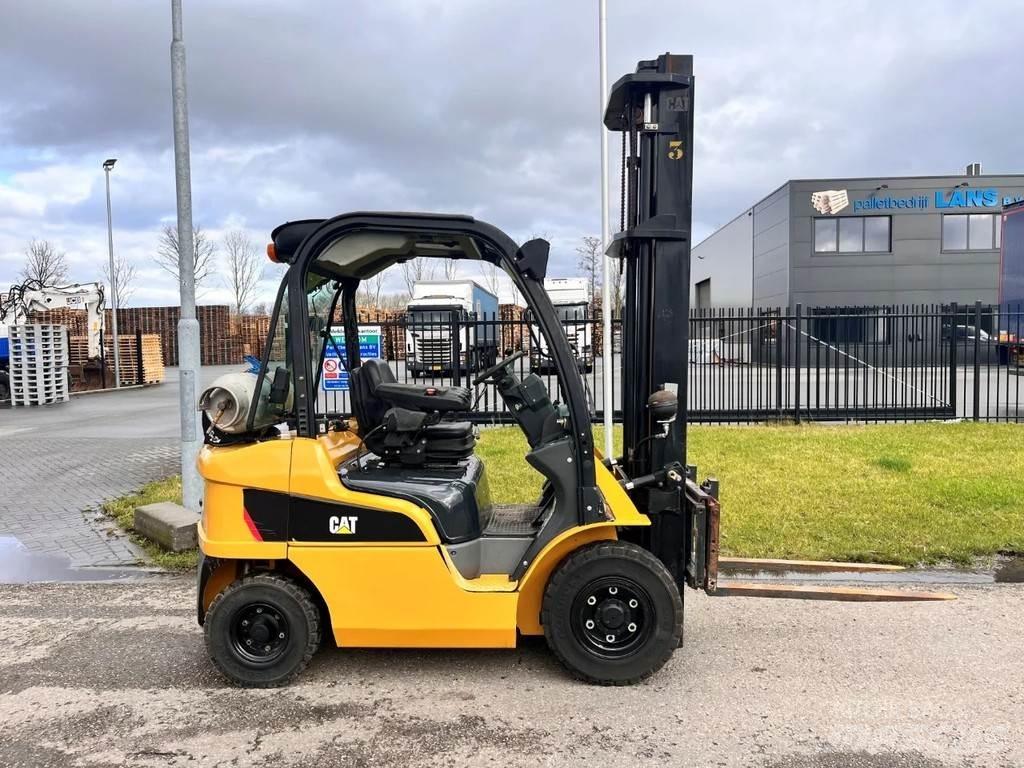 CAT GP25N LPG trucks