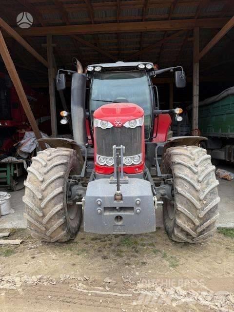 Massey Ferguson 7726 Tractors