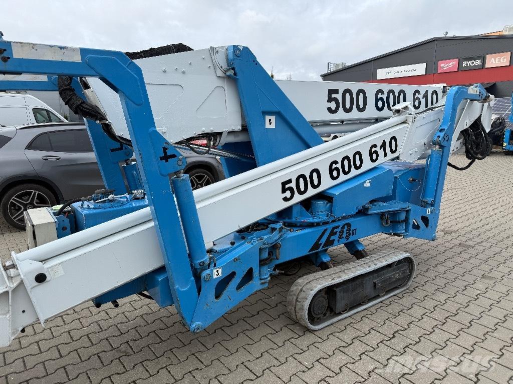 Teupen Leo 23 GT Hoists and material elevators