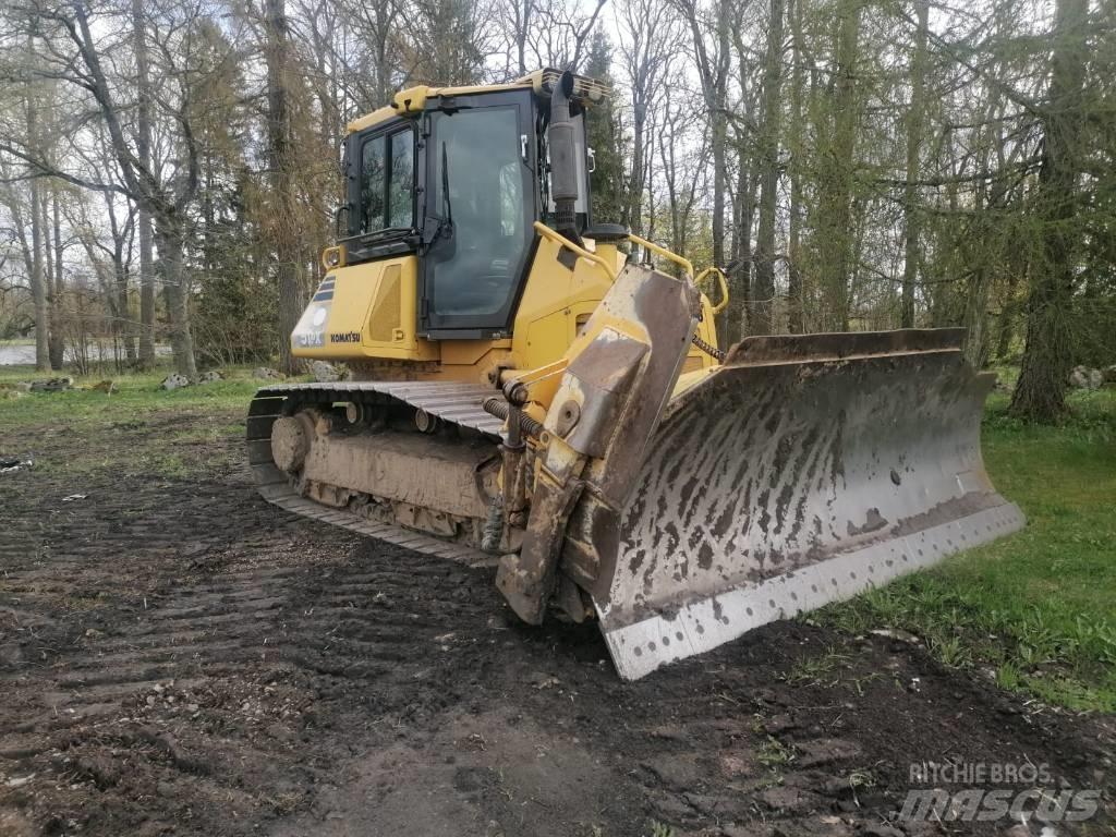 Komatsu 51PX Crawler dozers