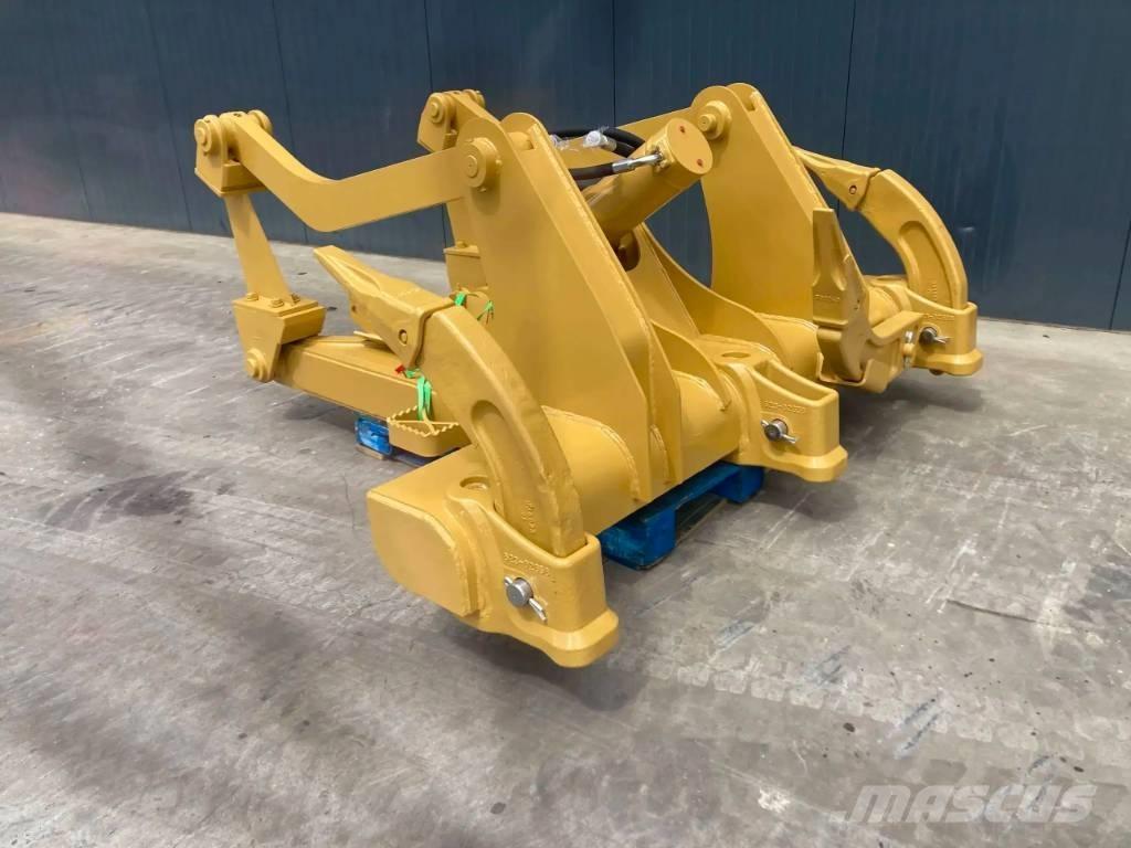 CAT D6 XE Scarifiers