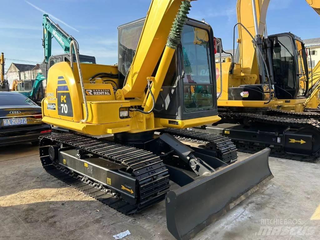 Komatsu PC 70 Crawler excavators