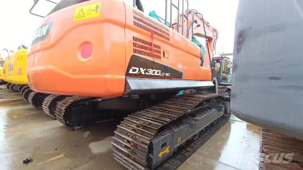 Doosan DX300 LC-9C Crawler excavators