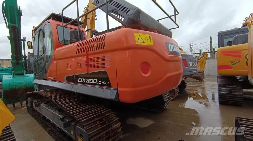 Doosan DX300 LC-9C Crawler excavators