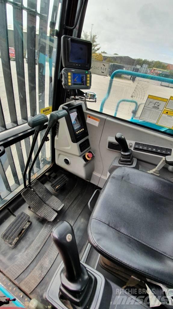 Sunward SWTC05B Track mounted cranes
