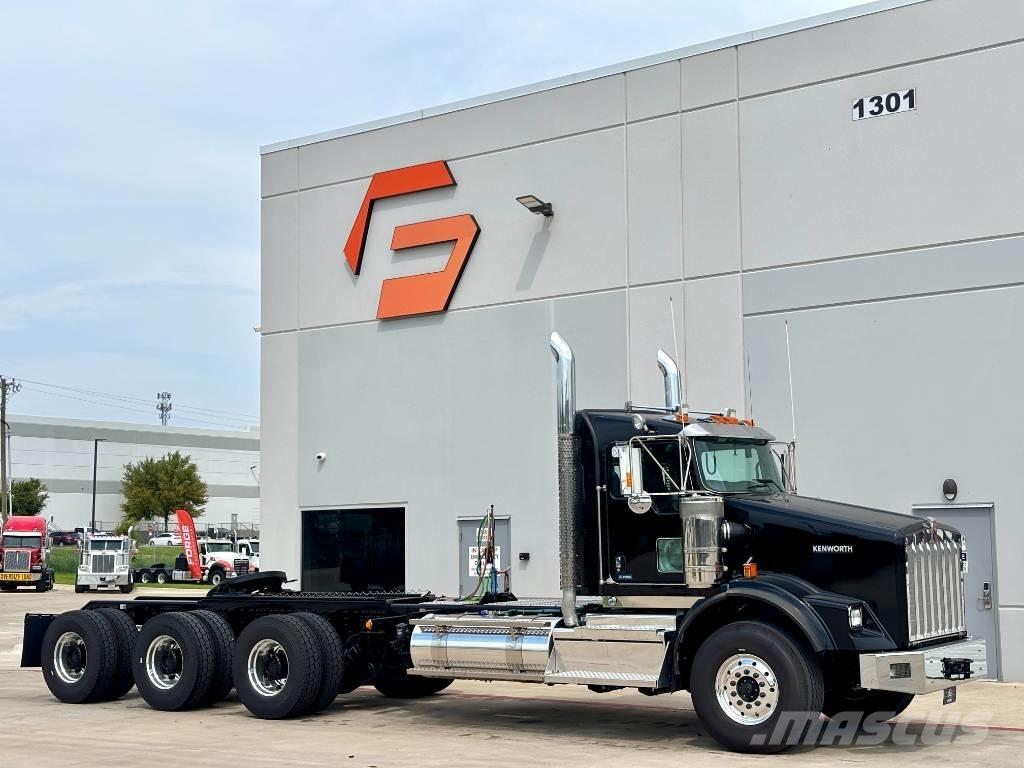 Kenworth T 800 Prime Movers