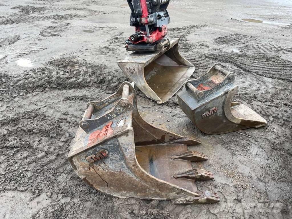 Takeuchi TB 240 Mini excavators < 7t (Mini diggers)
