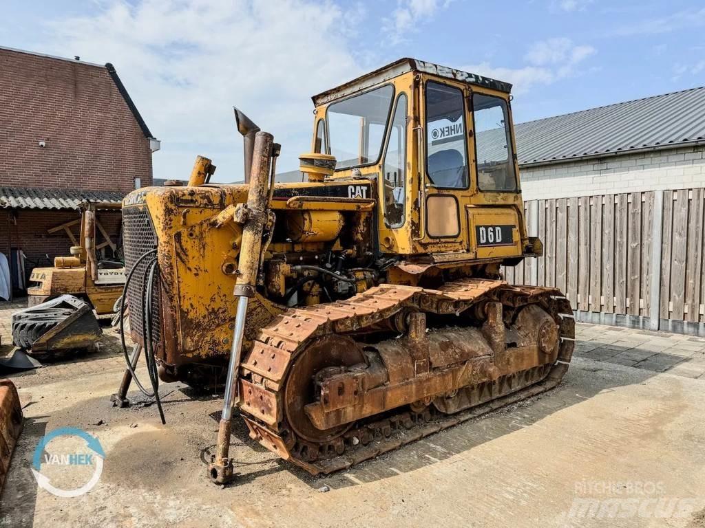 CAT D6D Crawler dozers