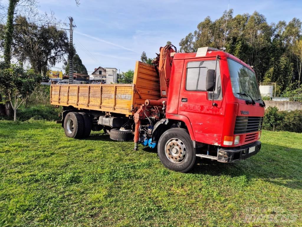 Volvo FL7 Tipper trucks