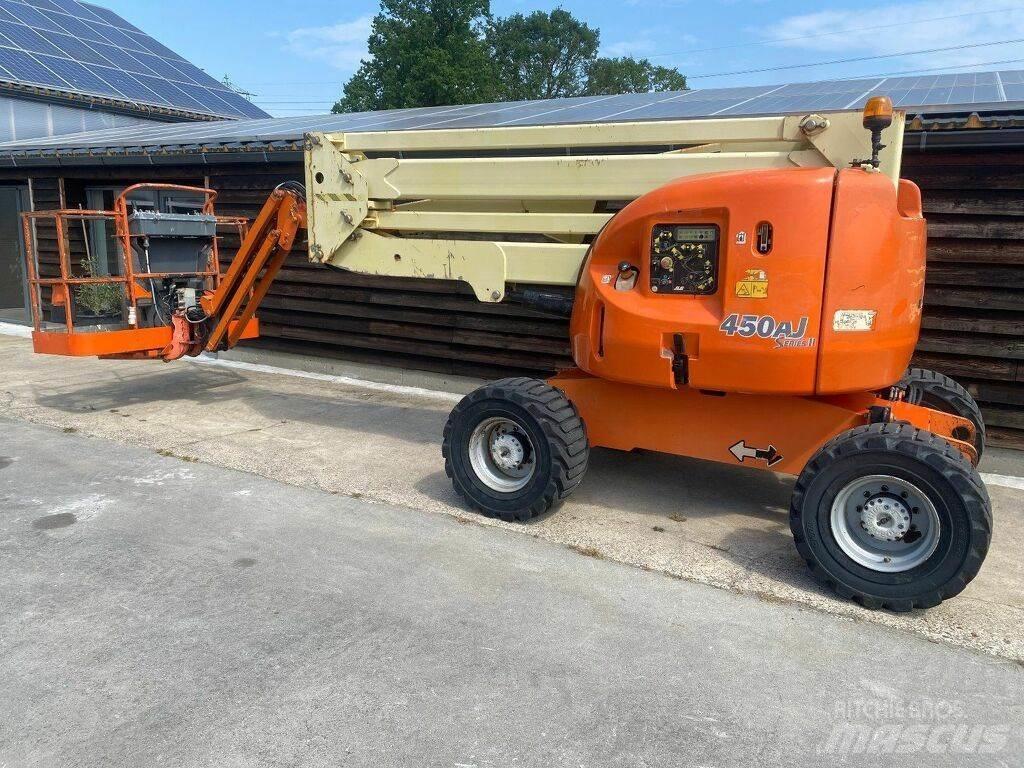 JLG 450AJ Articulated boom lifts