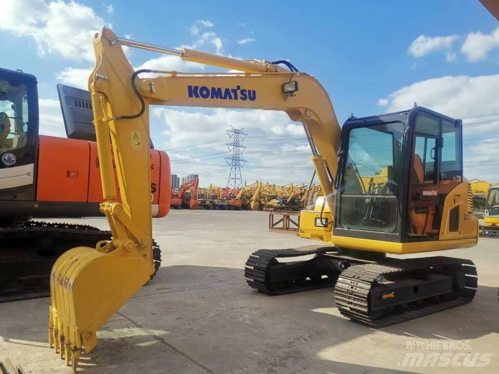 Komatsu PC 70 Crawler excavators