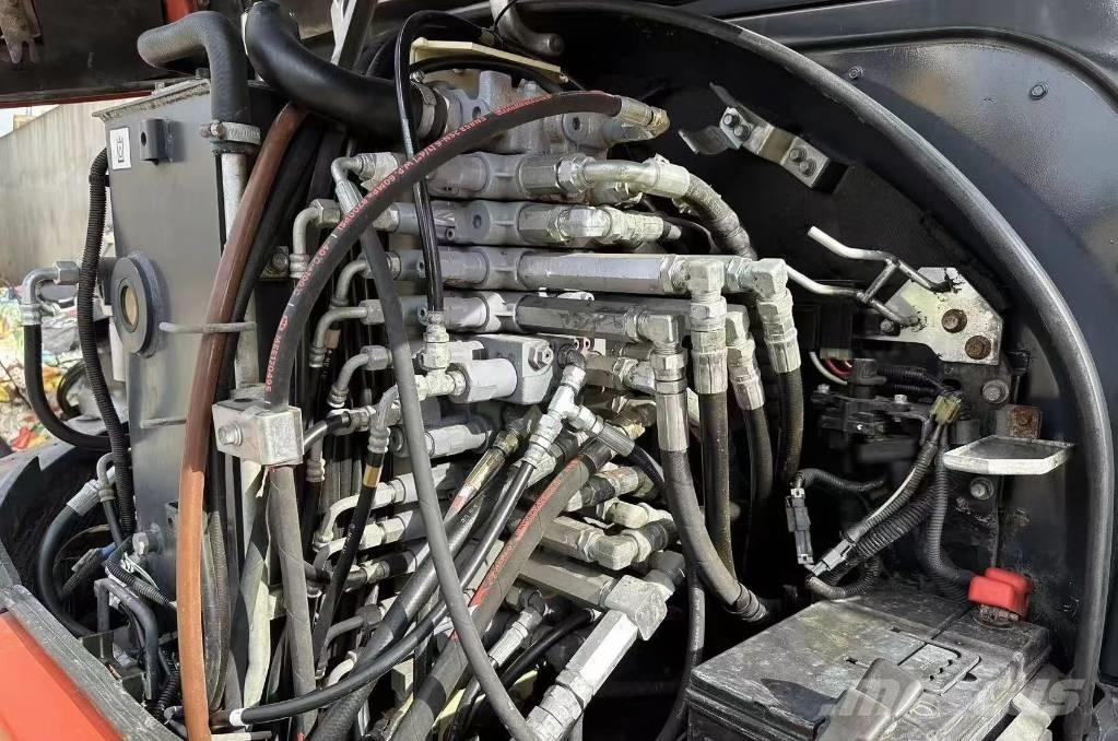 Kubota 163 Crawler excavators