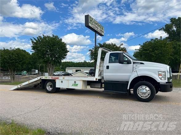 Ford F650 SD Recovery vehicles