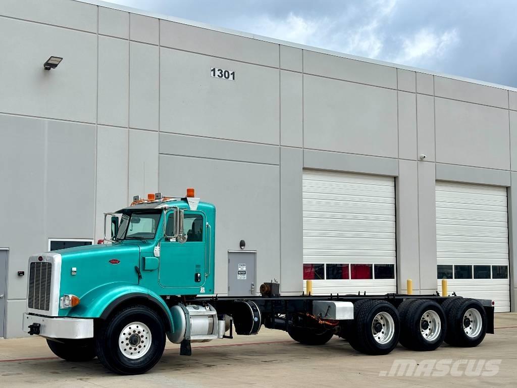 Peterbilt 365 Prime Movers