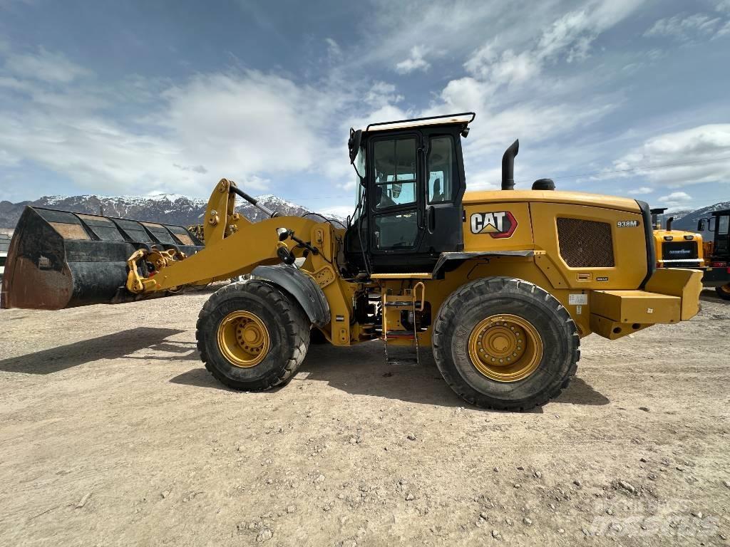 CAT 938M Wheel loaders