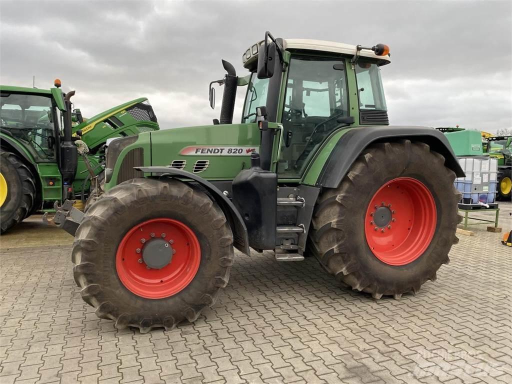 Fendt 820 Tractors
