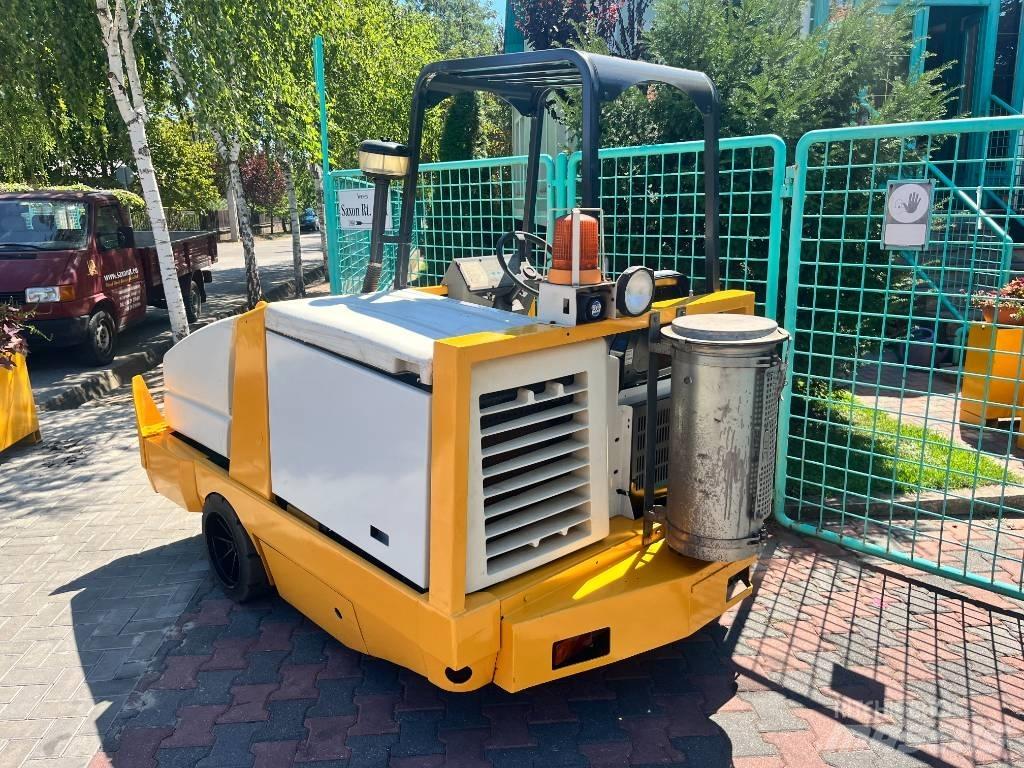 Tennant 6650D      V-2809 Other groundscare machines