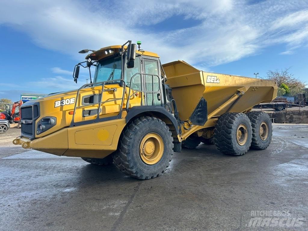 Bell B30E Articulated Haulers