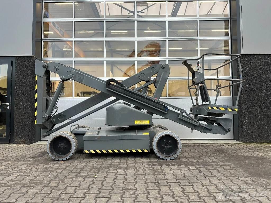 UpRight AB 38 N Articulated boom lifts