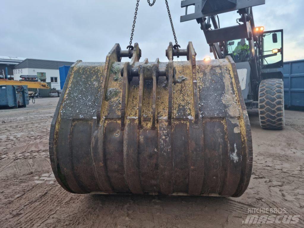  Unbekannt Tieflöffel Backhoes