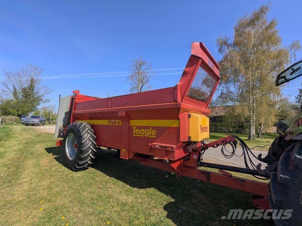 TEAGLE Titan 8 Manure spreaders
