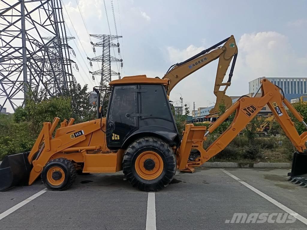 JCB 3 CX Backhoe