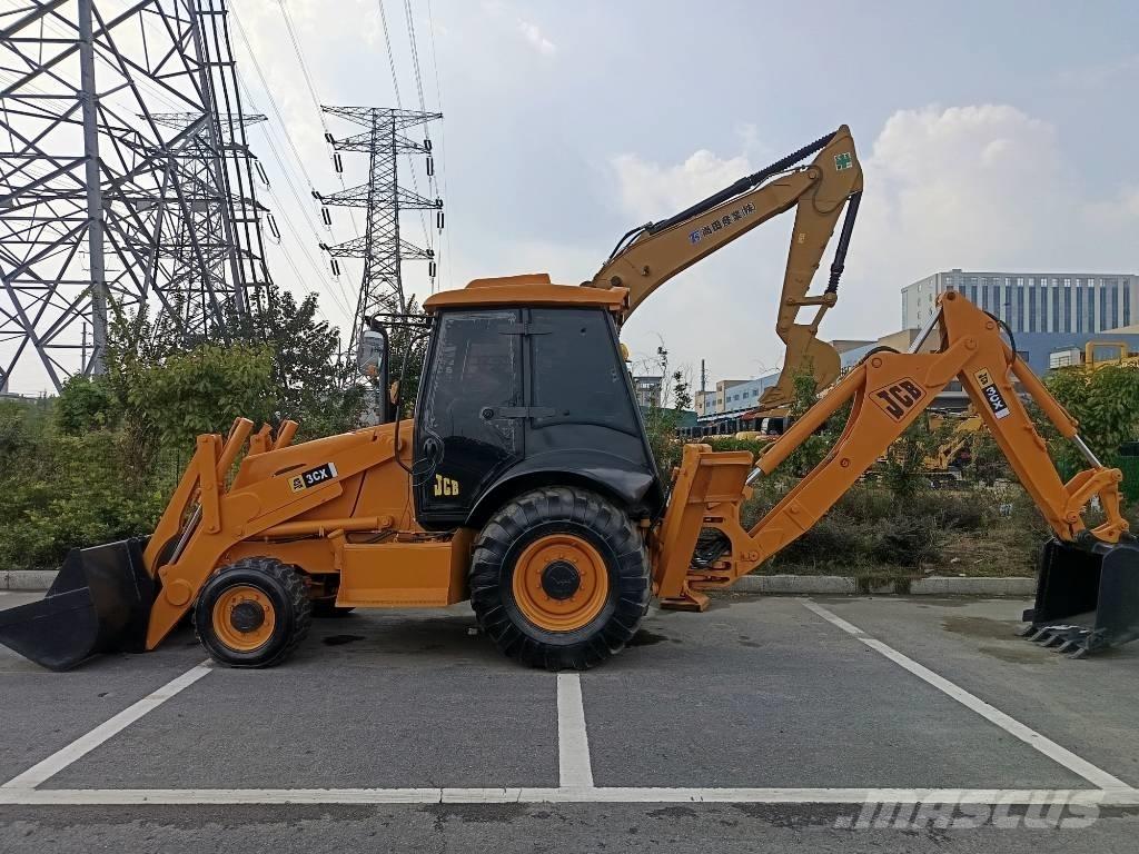 JCB 3 CX Backhoe