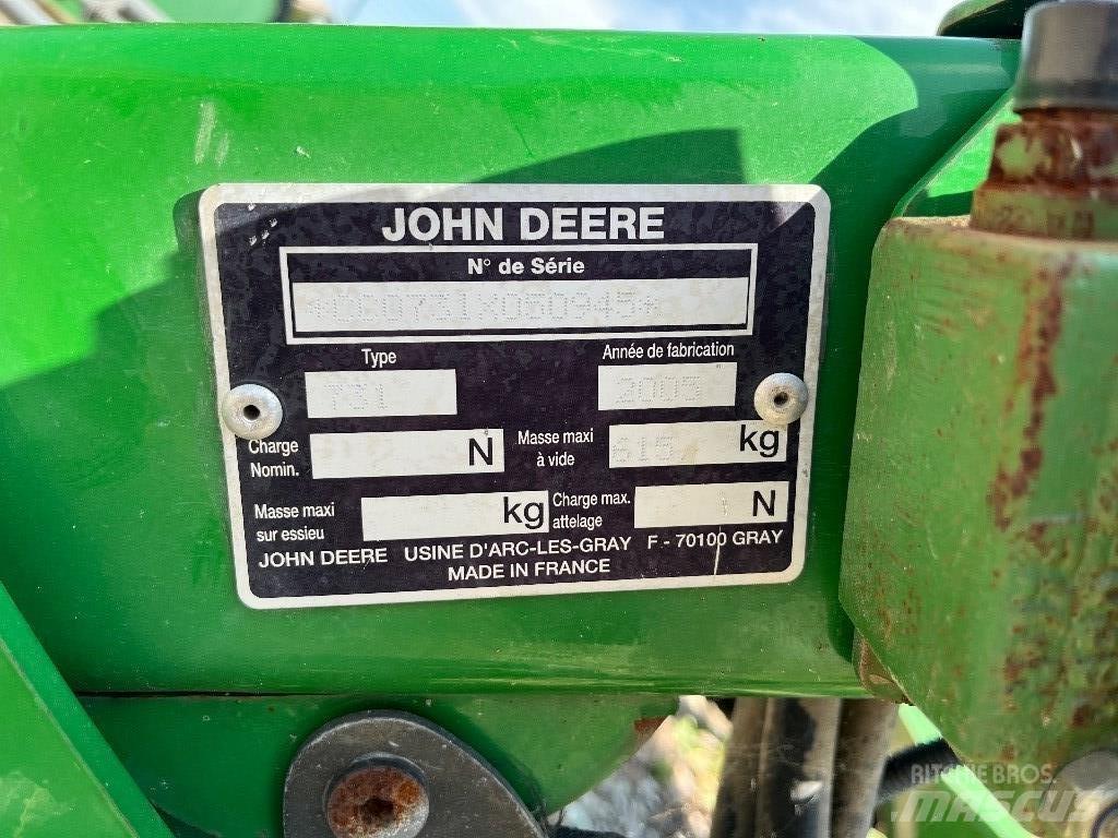 John Deere 731 Front loaders and diggers