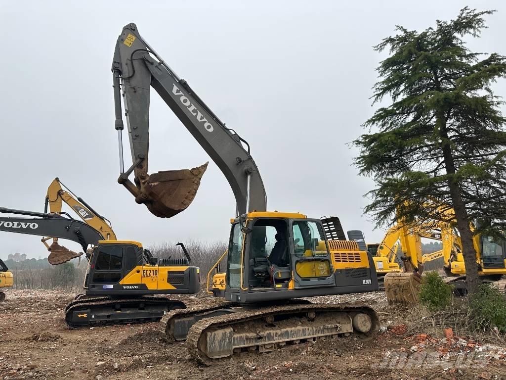 Volvo EC 210 Crawler excavators